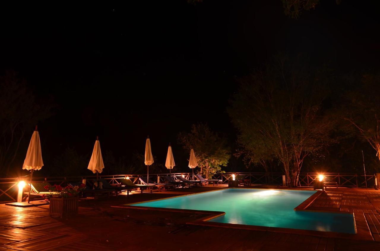 Olympe De Bemaraha Hotel Bekopaka Екстериор снимка
