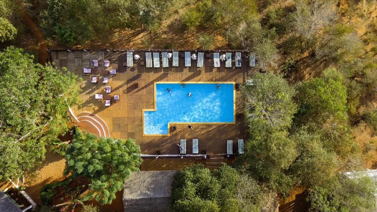 Olympe De Bemaraha Hotel Bekopaka Екстериор снимка