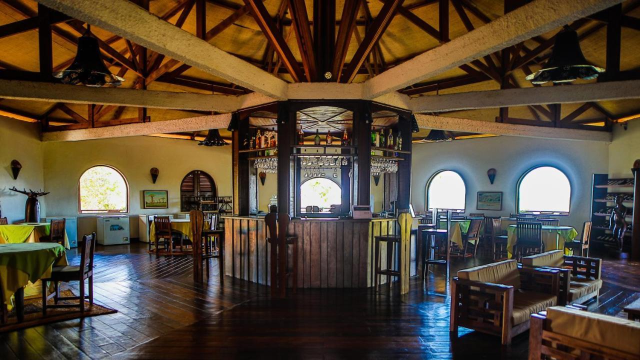 Olympe De Bemaraha Hotel Bekopaka Екстериор снимка
