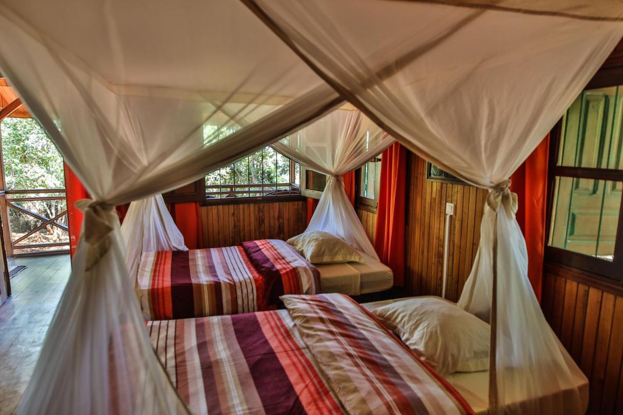 Olympe De Bemaraha Hotel Bekopaka Екстериор снимка