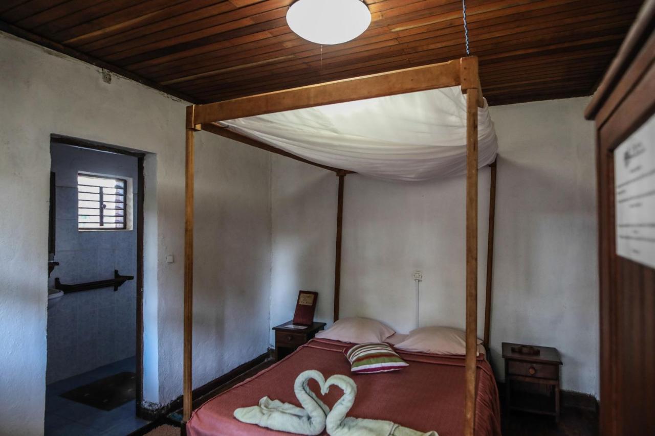 Olympe De Bemaraha Hotel Bekopaka Екстериор снимка