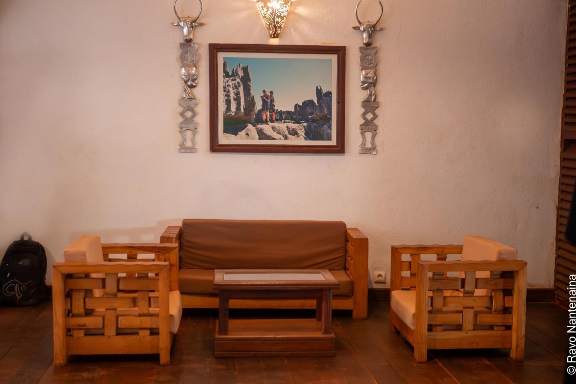 Olympe De Bemaraha Hotel Bekopaka Екстериор снимка